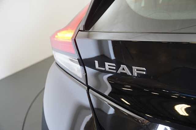 Nissan LEAF 39KW Acenta Auto with Rear View Camera and Apple + Android Integration