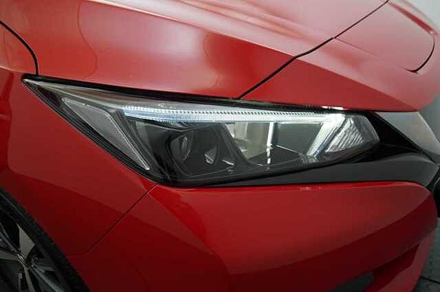 Nissan LEAF 40KW Acenta Auto with Intelligent Cruise Control and Rear View Camera