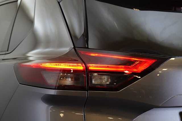 Nissan X-Trail 1.5 VC-T MH 163 N-Connecta X-Tronic Auto with 7 Seats + Nav and 360 Cameras