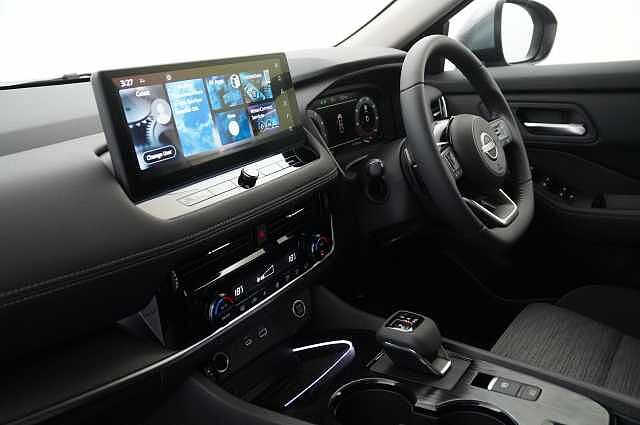 Nissan X-Trail 1.5 VC-T MH 163 N-Connecta X-Tronic Auto with 7 Seats + Nav and 360 Cameras