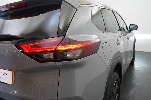 Nissan X-Trail 1.5 VC-T MH 163 N-Connecta X-Tronic Auto with 5 Seats + Nav and 360 Cameras