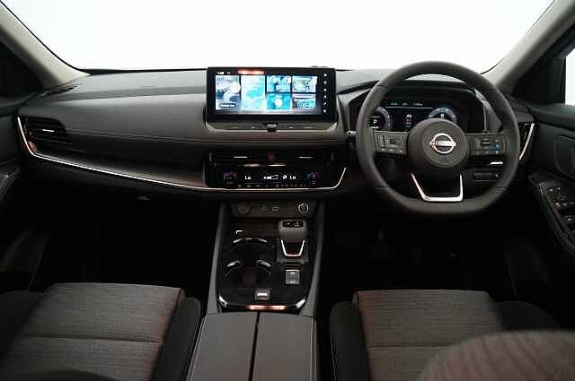 Nissan X-Trail 1.5 VC-T MH 163 N-Connecta X-Tronic Auto with 5 Seats + Nav and 360 Cameras