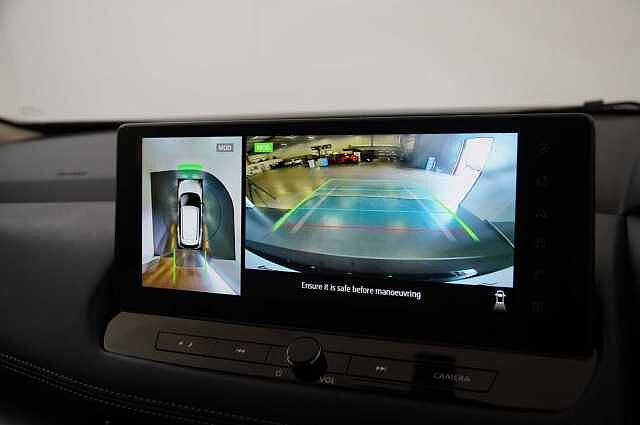 Nissan X-Trail 1.5 VC-T MH 163 N-Connecta X-Tronic Auto with 5 Seats + Nav and 360 Cameras