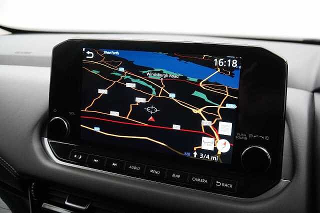 Nissan Qashqai 1.3 DIG-T MH 158 2WD N-Connecta X-Tronic Auto with Nav + 360 View Cameras