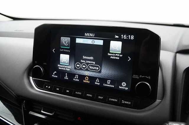 Nissan Qashqai 1.3 DIG-T MH 158 2WD N-Connecta X-Tronic Auto with Nav + 360 View Cameras