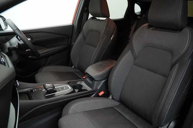 Nissan Qashqai 1.3 DIG-T MH 158 2WD N-Connecta X-Tronic Auto with Nav + 360 View Cameras