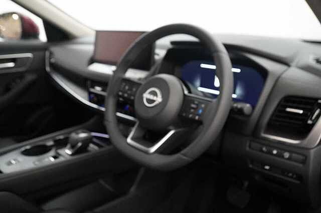 Nissan X-Trail 1.5 VC-T MH 163 Tekna X-Tronic Auto with 7 Seats and Panoramic Sunroof