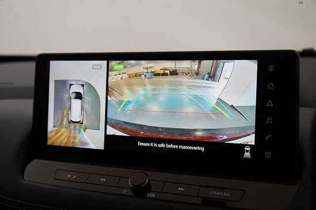 Nissan X-Trail 1.5 VC-T MH 163 Tekna X-Tronic Auto with 7 Seats and Panoramic Sunroof