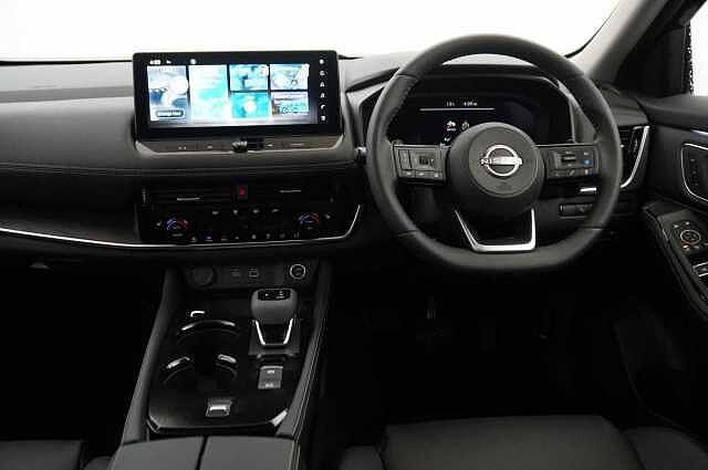 Nissan X-Trail 1.5 VC-T MH 163 Tekna X-Tronic Auto with 7 Seats and Panoramic Sunroof