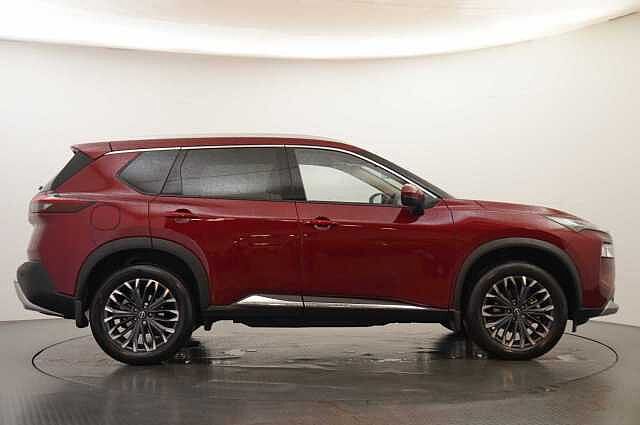 Nissan X-Trail 1.5 VC-T MH 163 Tekna X-Tronic Auto with 7 Seats and Panoramic Sunroof