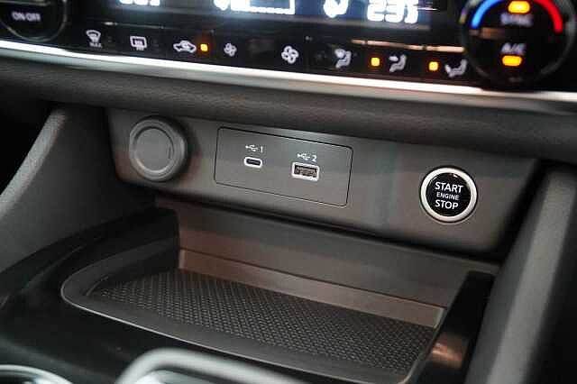 Nissan X-Trail 1.5 VC-T 163 Mild Hybrid Acenta Premium X-Tronic Auto with 5 Seats