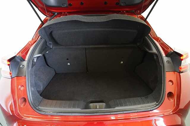 Nissan Juke 1.0 DIG-T 114 N-Connecta with Sat Nav + Rear Camera and Heat Pack Upgrade