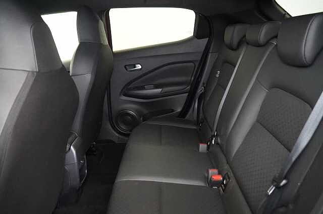 Nissan Juke 1.0 DIG-T 114 N-Connecta with Sat Nav + Rear Camera and Heat Pack Upgrade