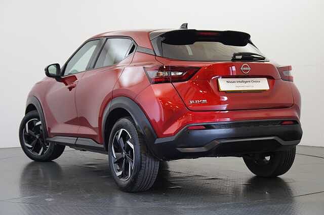 Nissan Juke 1.0 DIG-T 114 N-Connecta with Sat Nav + Rear Camera and Heat Pack Upgrade