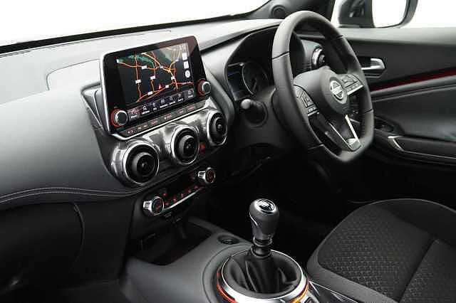 Nissan Juke 1.0 DIG-T 114 N-Connecta with Sat Nav + Rear Camera and Heat Pack Upgrade