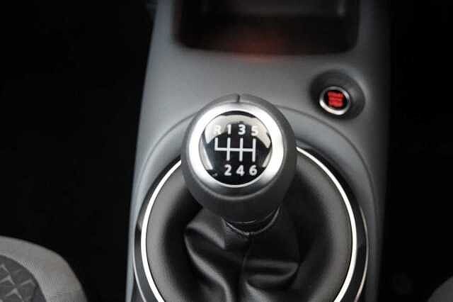 Nissan Juke 1.0 DIG-T 114 N-Connecta with Sat Nav + Rear Camera and Heat Pack Upgrade