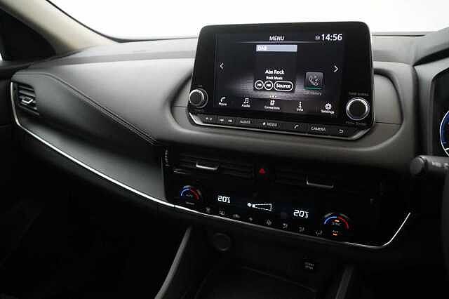Nissan Qashqai 1.5 190 e-Power Acenta Premium Auto with Rear Camera and Apple + Android
