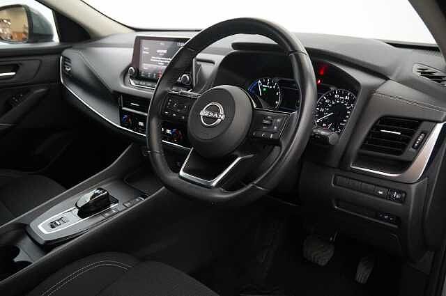 Nissan Qashqai 1.5 190 e-Power Acenta Premium Auto with Rear Camera and Apple + Android