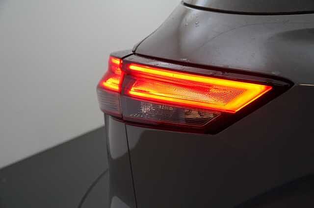 Nissan Qashqai 1.5 190 e-Power Acenta Premium Auto with Rear Camera and Apple + Android