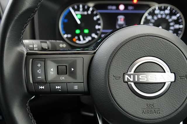 Nissan Qashqai 1.5 190 e-Power Acenta Premium Auto with Rear Camera and Apple + Android