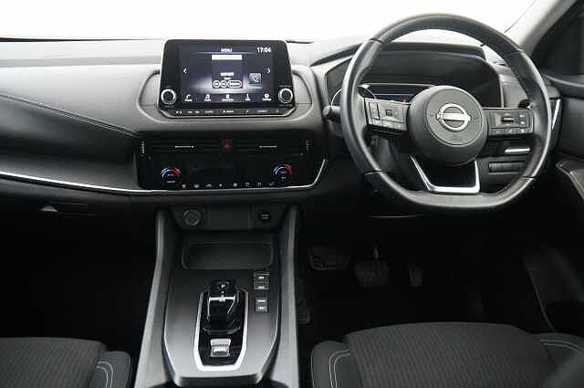 Nissan Qashqai 1.5 190 e-Power Acenta Premium Auto with Rear Camera and Apple + Android
