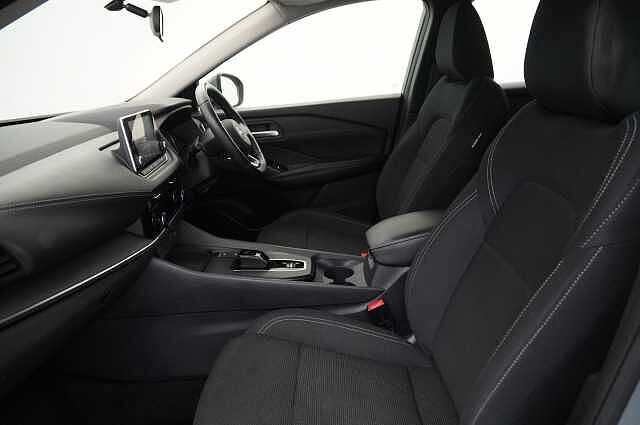 Nissan Qashqai 1.5 190 e-Power Acenta Premium Auto with Rear Camera and Apple + Android