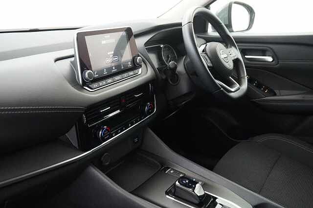 Nissan Qashqai 1.5 190 e-Power Acenta Premium Auto with Rear Camera and Apple + Android