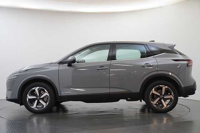 Nissan Qashqai 1.5 190 e-Power Acenta Premium Auto with Rear Camera and Apple + Android