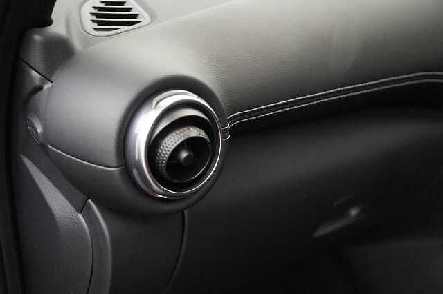 Nissan Juke 1.0 DIG-T 114 Tekna DCT Auto with BOSE Audio and Pro Pilot Technology