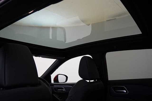 Nissan Qashqai 1.3 DIG-T MH 158 Tekna X-Tronic Auto with Glass Roof and Pro Pilot Assist