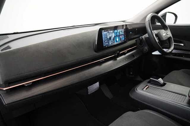 Nissan ARIYA 63KW Evolve Auto with BOSE Audio and Panoramic Sunroof
