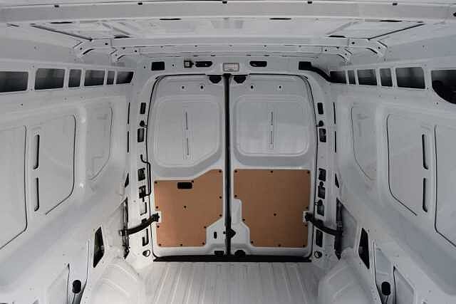 Nissan Interstar 2.0 dCi 130 Tekna L3 H2 3.5T Panel Van