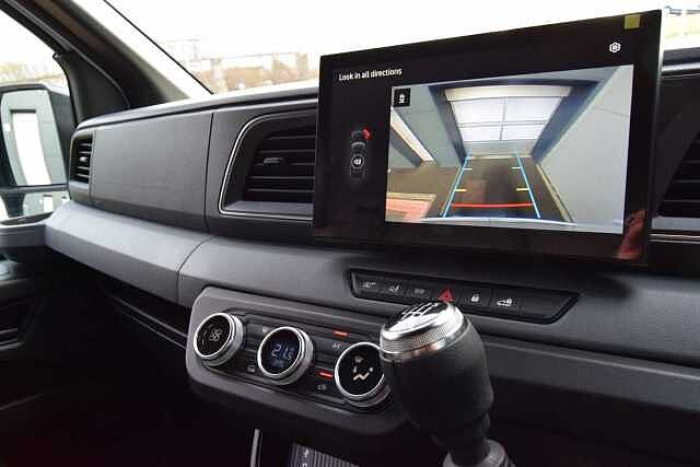 Nissan Interstar 2.0 dCi 130 Tekna L3 H2 3.5T Panel Van