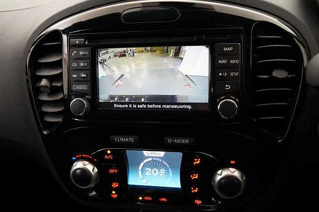 Nissan Juke 1.6 112 BOSE Personal Edition with Nav + Rear Camera & Black Exterior Pack