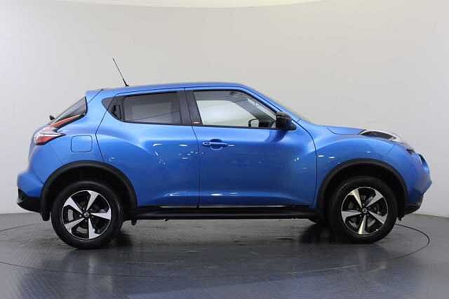 Nissan Juke 1.6 112 BOSE Personal Edition with Nav + Rear Camera & Black Exterior Pack