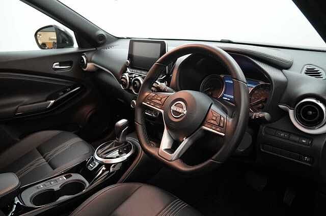 Nissan Juke 1.6 143 HEV Hybrid Premiere Edition Auto with Sat Nav and Rear View Camera