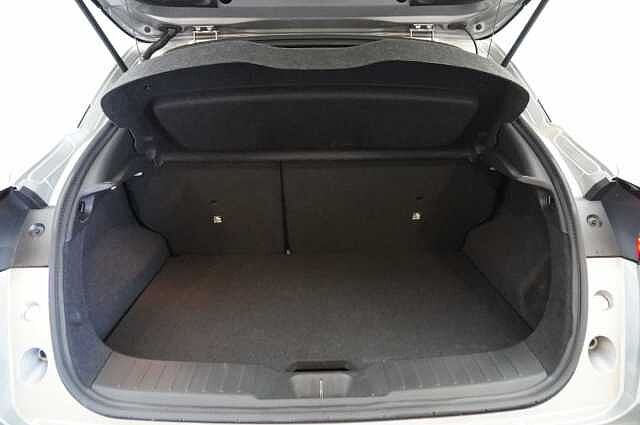 Nissan Juke 1.6 143 HEV Hybrid N-Connecta Auto with Sat Nav and Rear View Camera