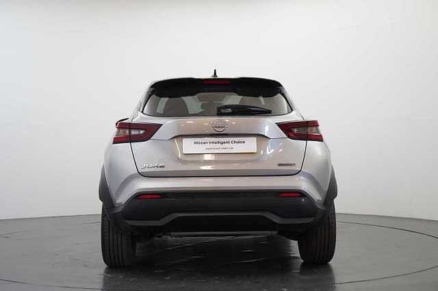 Nissan Juke 1.6 143 HEV Hybrid N-Connecta Auto with Sat Nav and Rear View Camera