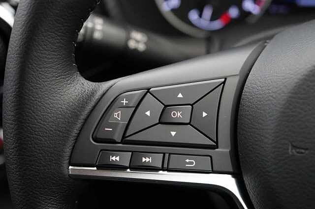 Nissan Juke 1.0 DIG-T 114 Tekna+ with BOSE Audio and Drive Assist Technology