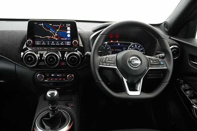 Nissan Juke 1.0 DIG-T 114 Tekna+ with BOSE Audio and Drive Assist Technology