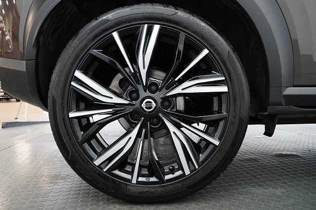 Nissan Juke 1.0 DIG-T 114 Tekna+ with BOSE Audio and Drive Assist Technology