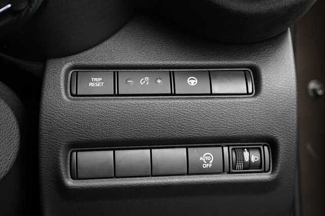 Nissan Juke 1.0 DIG-T 114 Tekna+ with BOSE Audio and Drive Assist Technology