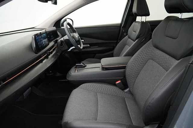 Nissan ARIYA 63KW Advance Auto with 22KW Onboard Charger + Sat Nav and 360 View Cameras
