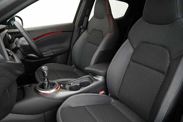 Nissan Juke 1.0 DIG-T 114 N-Connecta with Sat Nav and Rear View Camera