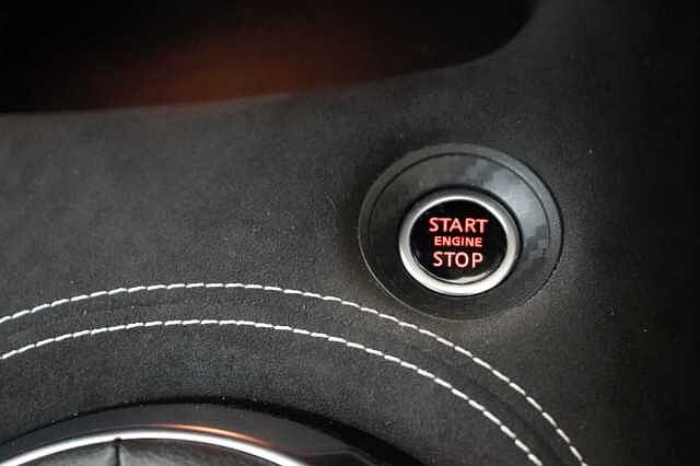 Nissan Juke 1.0 DIG-T 117 Tekna+ with BOSE Audio and Drive Assist Technology