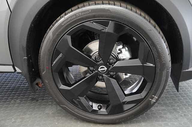 Nissan Juke 1.0 DIG-T 114 Tekna with BOSE Audio and Drive Assist Technology