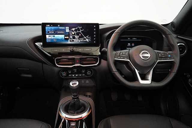 Nissan Juke 1.0 DIG-T 114 Tekna with BOSE Audio and Drive Assist Technology