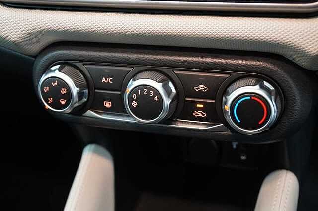Nissan Micra 1.0 71 Acenta with Air Con and Apple Car Play