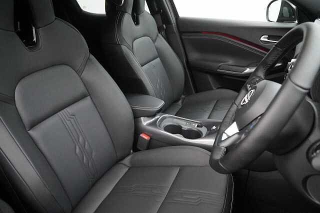 Nissan Juke 1.0 DIG-T 114 Tekna with BOSE Audio and Drive Assist Technology