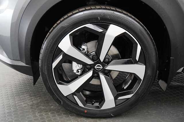 Nissan Juke 1.0 DIG-T 114 Tekna with BOSE Audio and Drive Assist Technology